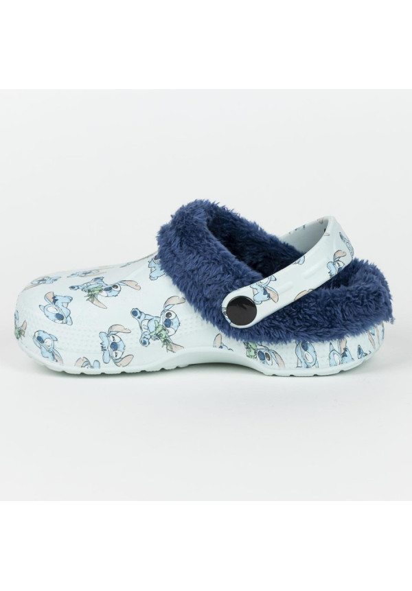 Crocs invierno STITCH